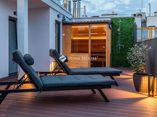 Eladó lakás Budapest V. kerület, Falk Miksa utca 84 nm