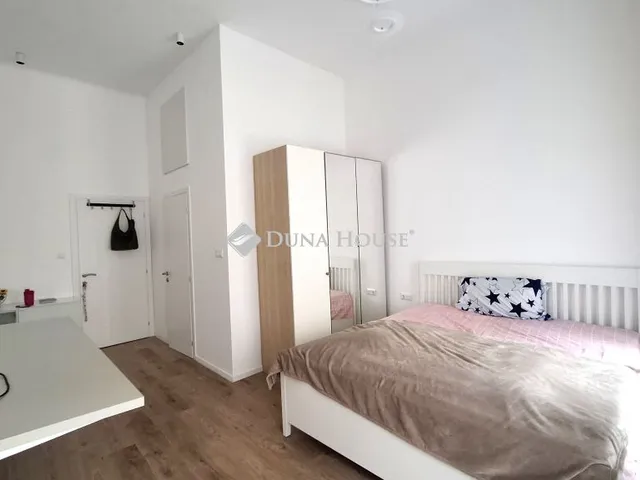 Eladó lakás Budapest VI. kerület, Weiner Leó utca 76 nm