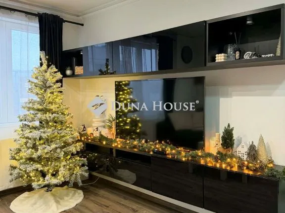 Eladó lakás Budapest XIII. kerület, Váci út 37 nm