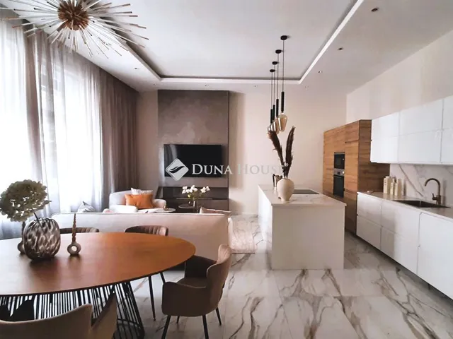 Kiadó lakás Budapest I. kerület 74 nm