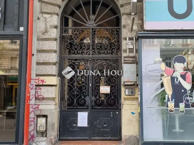 Eladó kereskedelmi és ipari ingatlan Budapest VI. kerület 202 nm