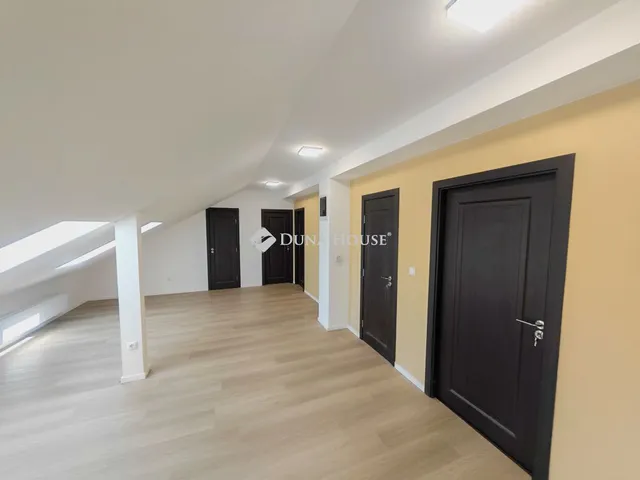 Kiadó lakás Gyál, Kossuth Lajos utca 120 nm