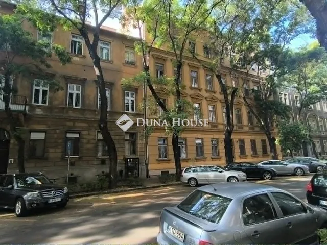 Eladó lakás Budapest VI. kerület 66 nm