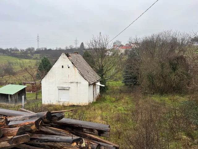 Eladó telek Pécs, Nyugati kőhíd dűlő 1443 nm