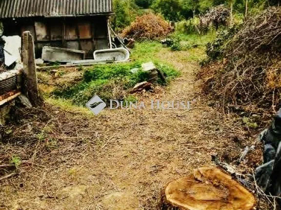 Eladó telek Pécs 992 nm