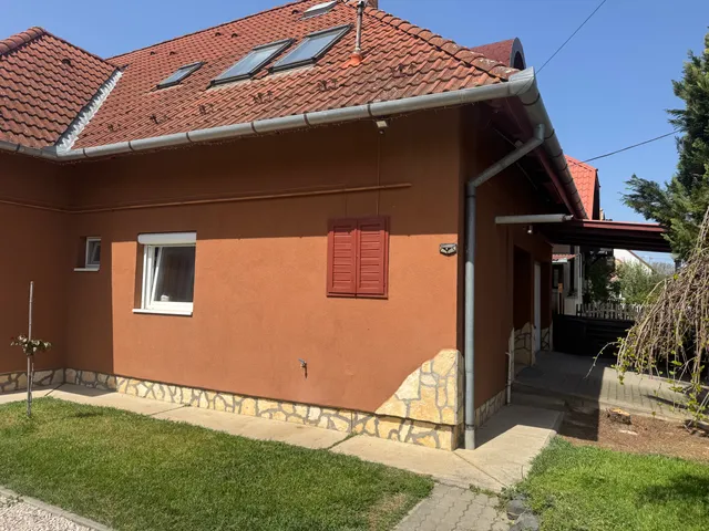 Eladó ház Görcsöny 213 nm
