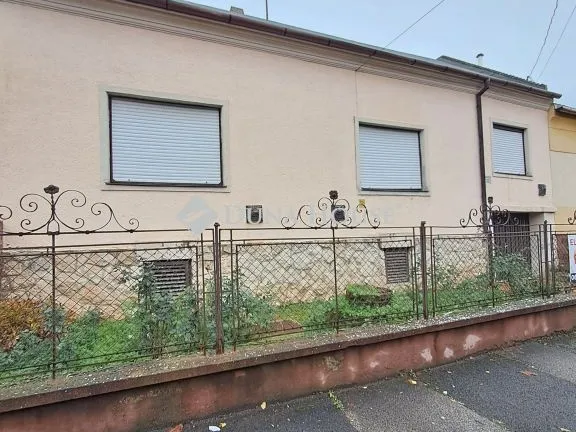 Eladó ház Pécs 90 nm