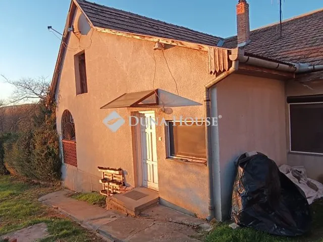 Eladó ház Pécs, Rigó utca 80 nm