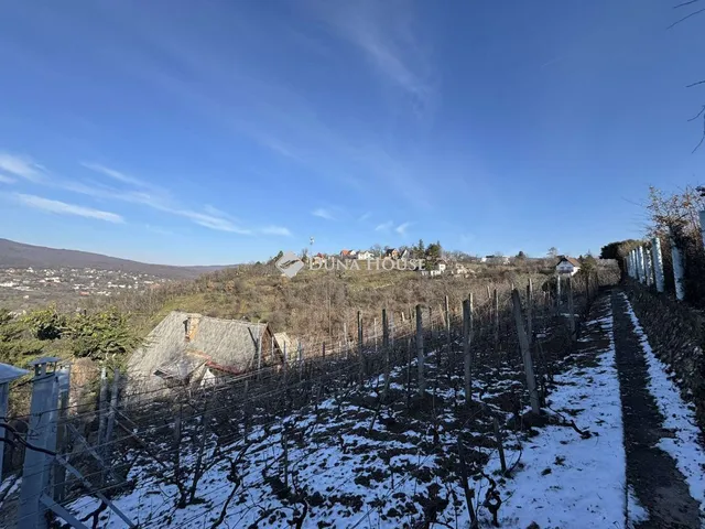 Eladó telek Pécs 962 nm