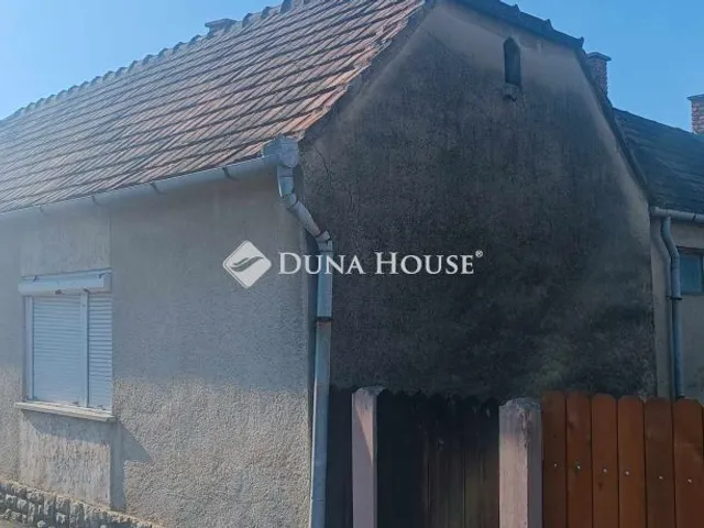 Eladó ház Sellye, Édesanyák útja 135 nm