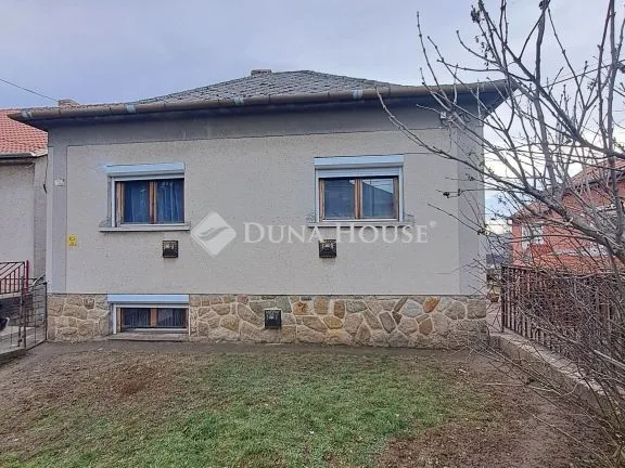 Eladó ház Pécs, Bor utca 66 nm