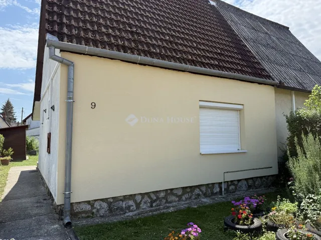 Eladó üdülő és hétvégi ház Harkány, Tulipán utca 40 nm