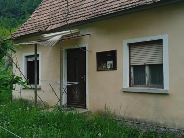 Eladó ház Kishajmás 30 nm