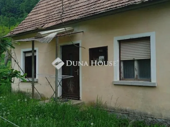 Eladó ház Kishajmás 30 nm