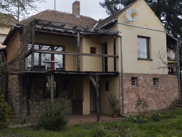 Eladó ház Pécs 100 nm
