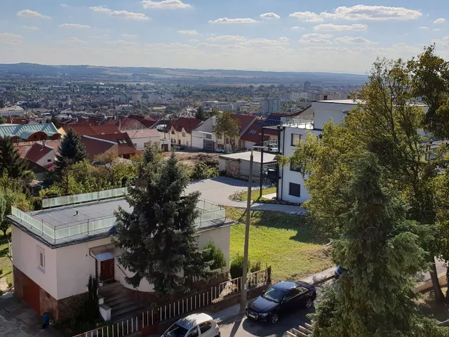 Kiadó lakás Pécs 57 nm