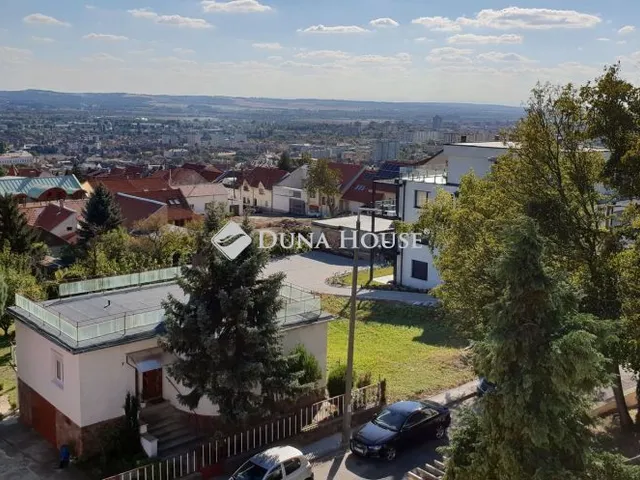 Kiadó lakás Pécs 57 nm