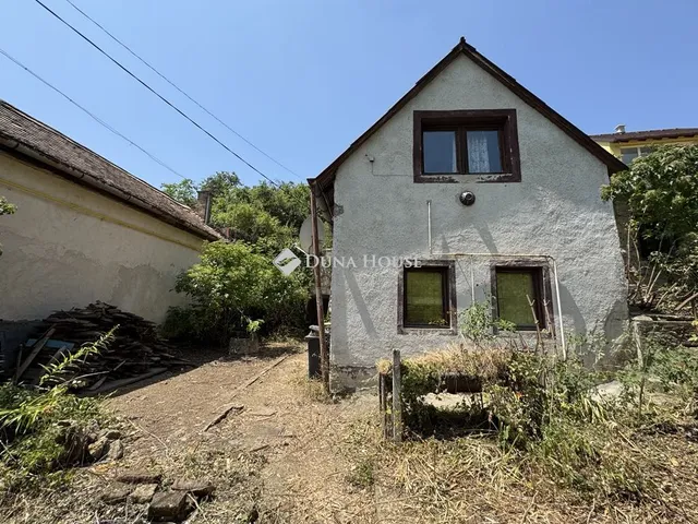 Eladó telek Pécs 1636 nm