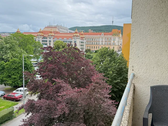 Eladó lakás Pécs 35 nm