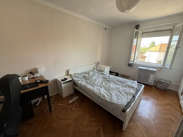 Eladó lakás Pécs 79 nm