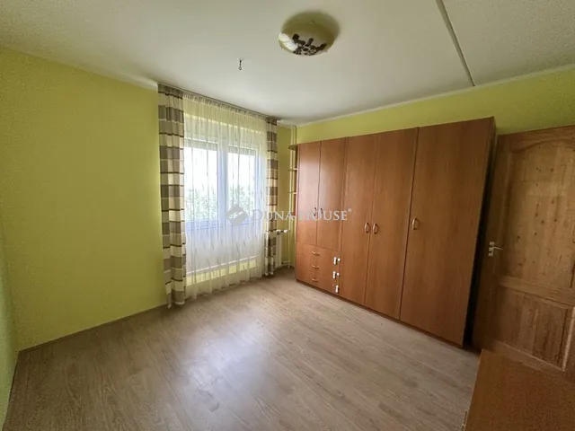 Kiadó lakás Pécs 74 nm