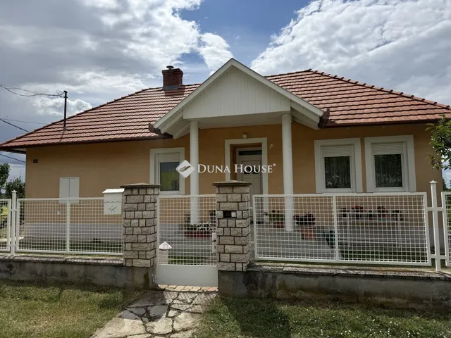 Eladó ház Pécs 135 nm