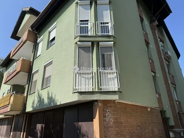 Eladó lakás Pécs 88 nm