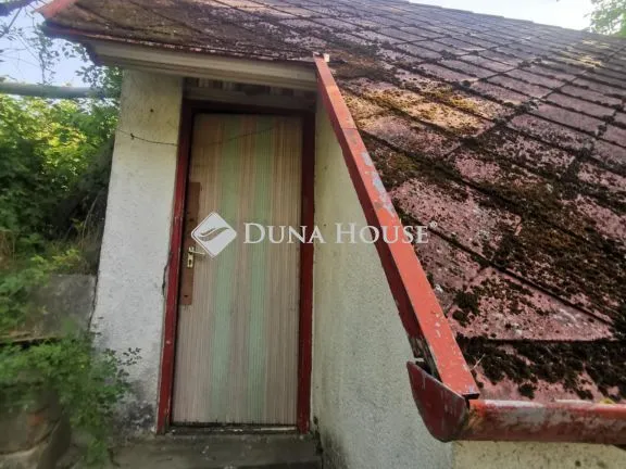 Eladó ház Pécs, Kavicsos út 30 nm