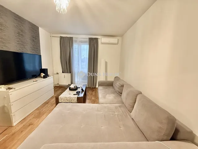 Eladó lakás Pécs, Fáy András utca 39 nm