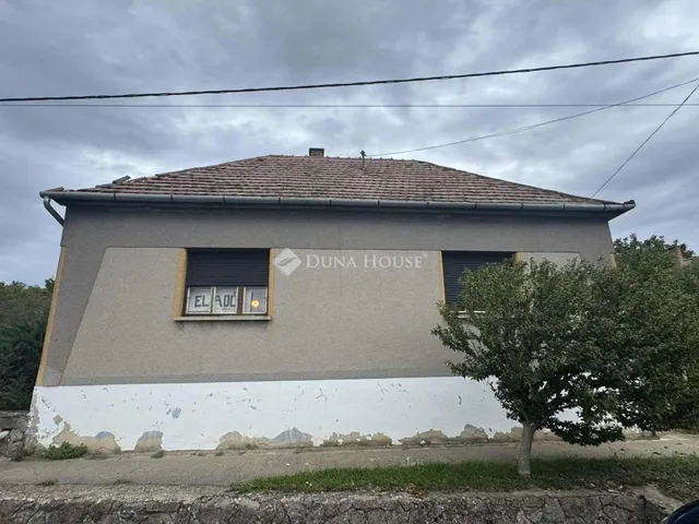 Eladó ház Erdősmecske, Petőfi utca 89 nm