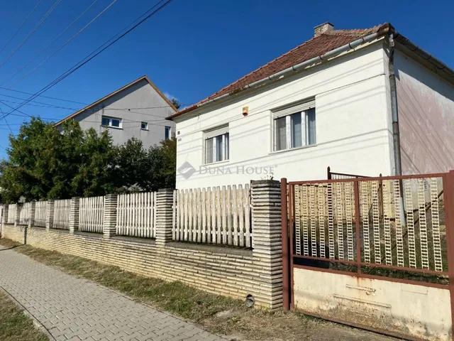 Eladó ház Pécsvárad 102 nm