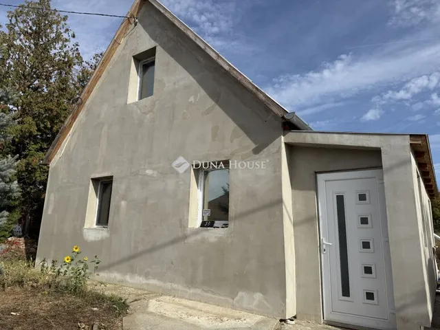 Eladó ház Pécs, Dobogó dűlő 66 nm