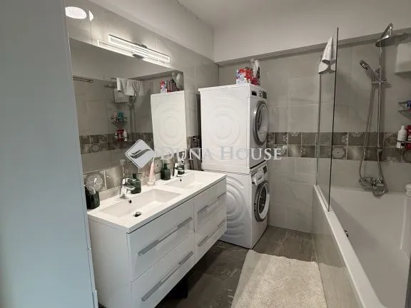 Eladó lakás Kozármisleny, Október 23. tér 86 nm