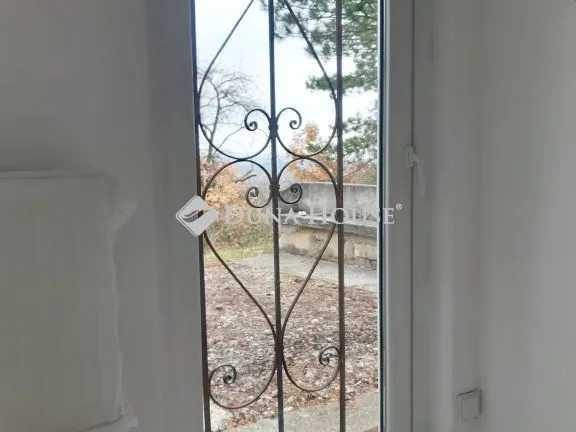 Eladó telek Pécs, Kapu dűlő 1521 nm