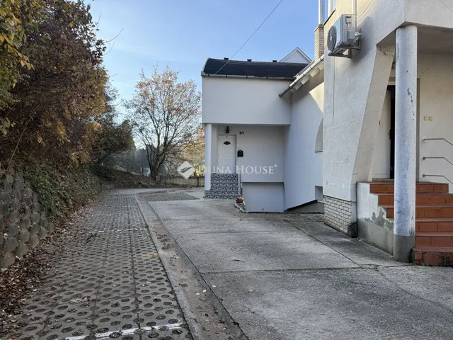 Eladó ház Pécs, Völgyi dűlő 106 nm