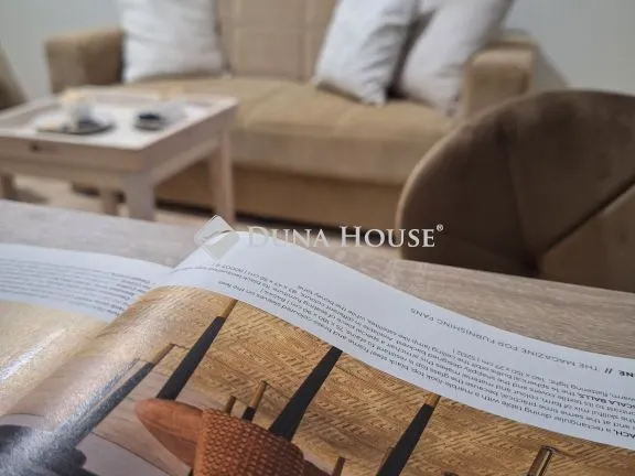 Kiadó lakás Pécs, Alkotmány utca 82 nm