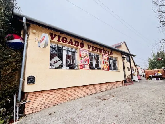 Eladó kereskedelmi és ipari ingatlan Pécs 200 nm