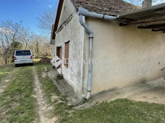 Eladó mezőgazdasági ingatlan Hásságy, Zártkert 50 nm