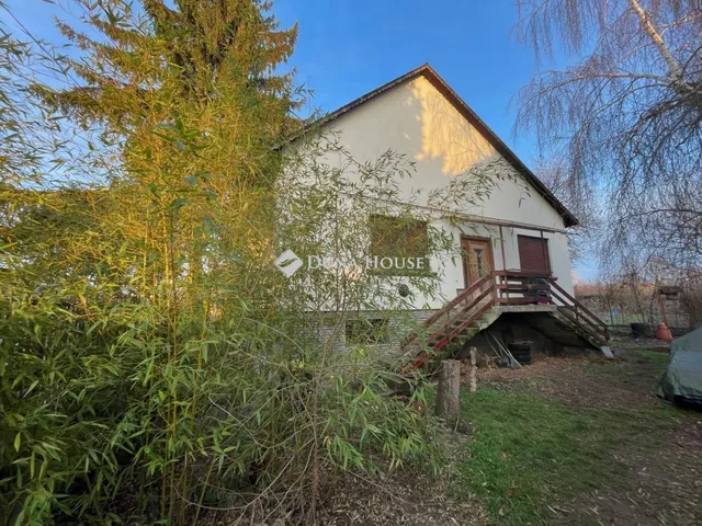 Eladó ház Tápióság 100 nm