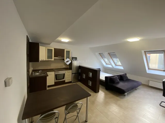 Kiadó lakás Pécs 40 nm