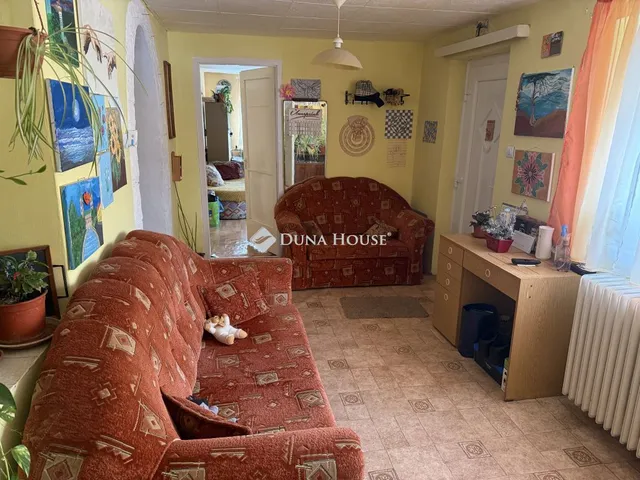 Eladó ház Egerág 96 nm