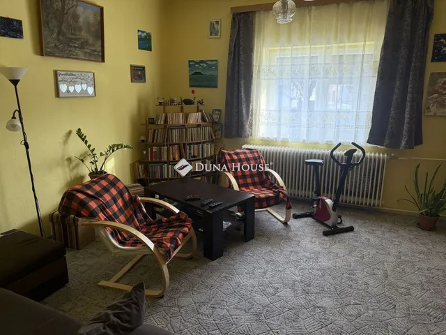 Eladó ház Egerág, Pozsonyi utca 96 nm