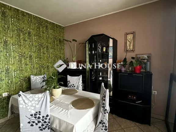 Eladó ház Nagyváty, Kossuth utca 185 nm