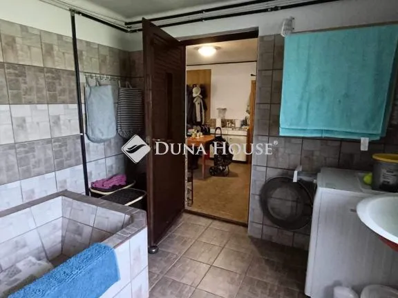 Eladó mezőgazdasági ingatlan Szigetvár, Bolgár kertek 165 nm