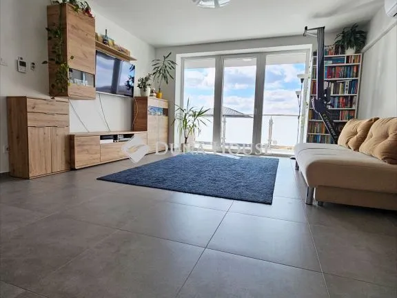 Eladó lakás Kozármisleny 86 nm