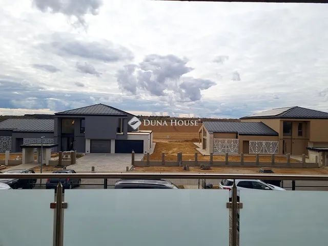 Eladó lakás Kozármisleny, Október 23. tér 86 nm