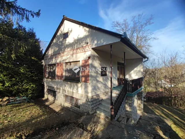 Eladó üdülő és hétvégi ház Magyarhertelend, Vadrózsa utca 60 nm
