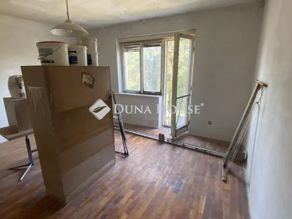 Eladó lakás Komló 51 nm