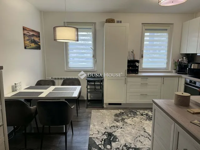 Eladó lakás Pécs 57 nm