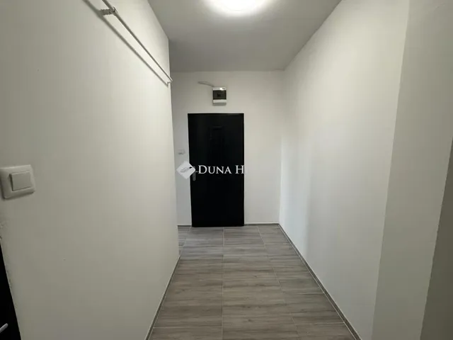 Eladó lakás Pécs, Páfrány utca 46 nm